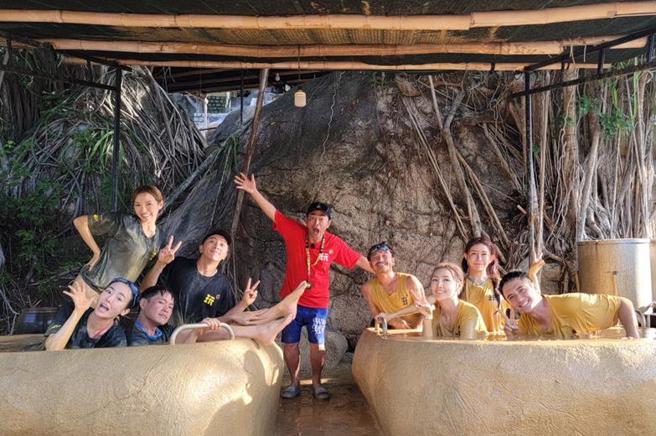 《玩很大》前進越南錄影。（綜藝玩很大提供）