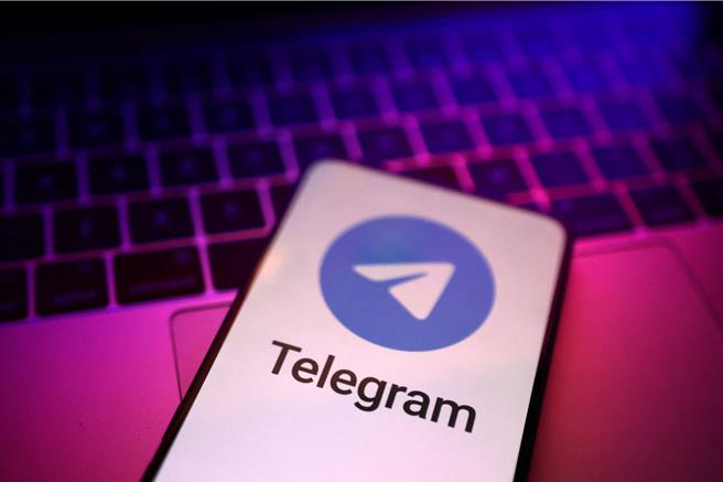 烏克蘭已禁止政府官員、軍事人員、關鍵工作人員使用的官方設備安裝訊息平台Telegram。（路透社）