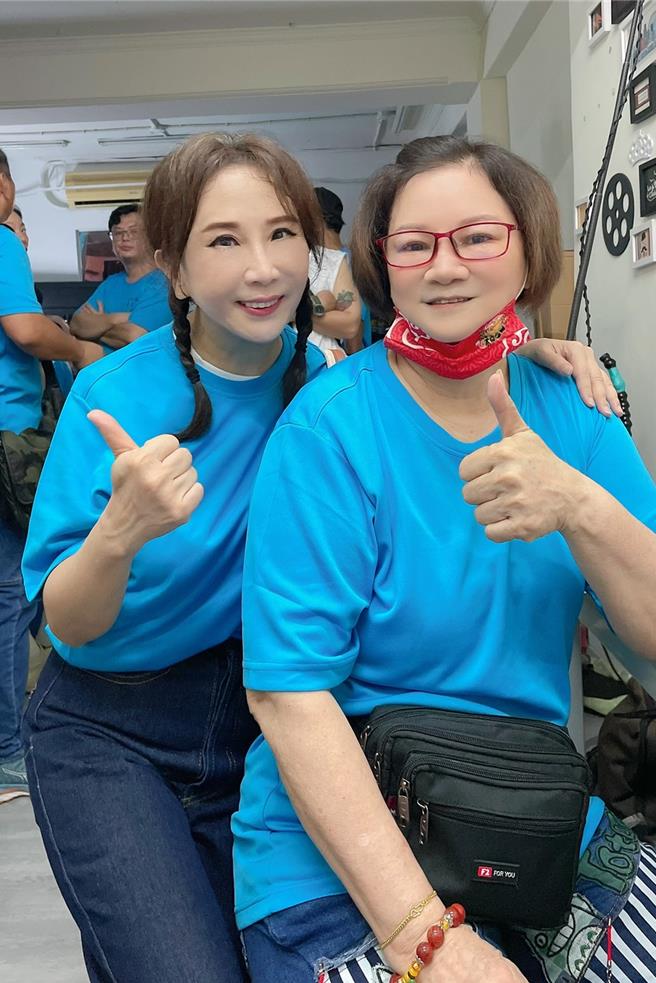 陳玲玲（左）、周嘉麗呼籲反詐騙不遺餘力。（陳玲玲提供）