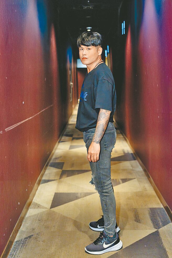 張再興在片中屬於喜感擔當。（曼尼娛樂提供）