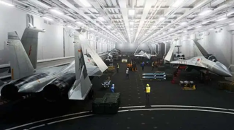 福建号内部曝光 前舰长爆「门里乾坤」：已弯道超美