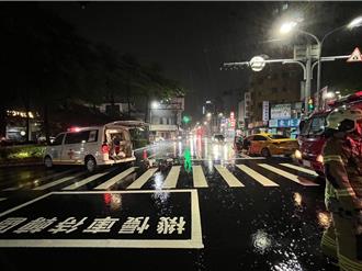 天雨視線差小黃撞救護車 導致7人受傷全送醫