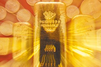 美启动降息循环 道琼、金价飙新高