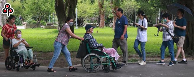 2024台北白昼之夜11月2日至隔日凌晨在大安森林公园登场。（本报资料照片）