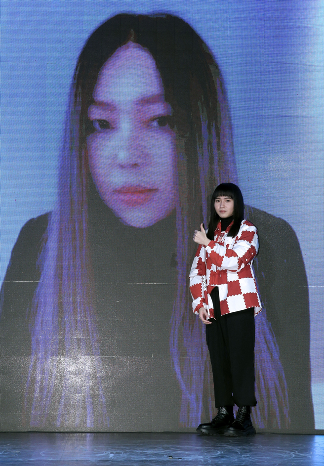 持修先前發片，張惠妹視訊連線力挺。（圖／中時資料照）