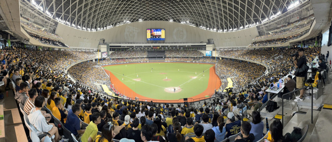 台北大巨蛋21、22日举办职棒巨星周思齐引退赛。（本报资料照片）