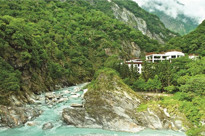 太鲁阁晶英酒店身处国家公园，周边邻近米其林绿星景点。（太鲁阁晶英酒店提供）