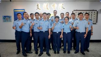 國軍模範團體！2聯隊飛機支援中隊 嫻熟後勤作業精益求精