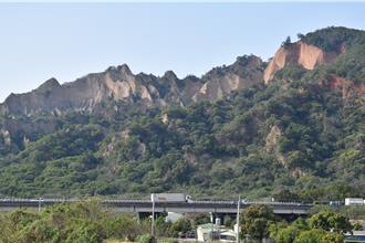 農民怒了！逾20綠委槓上國土法 郭正亮驚爆：利益被收走