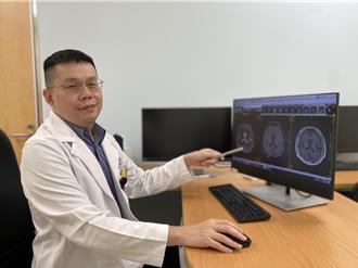 長輩反覆問問題恐是失智警訊 專家教4招減壓對策