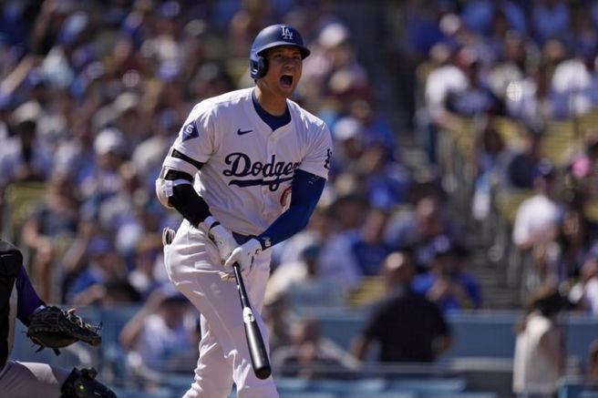 大谷翔平开轰又盗垒。（美联社）