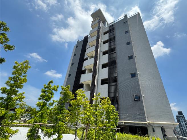 台北市士林区华荣社会住宅23日开放109户招租申请。（台北市都市发展局提供）