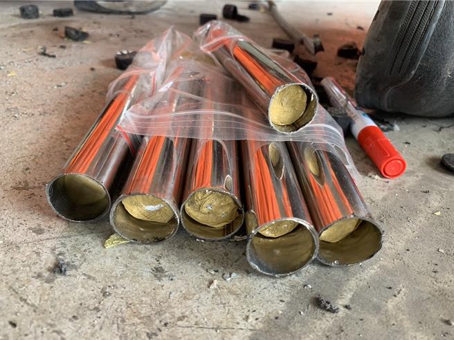 保三总队与基隆关合作，成功破获一起在廉价拖把夹藏毒品的案件，并起获市价4200万元的海洛因及安非他命等毒品。（保三总队提供／张志康基隆传真）