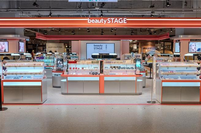 beautySTAGE美丽台于新光三越信义A11新开幕。（新光三越提供）