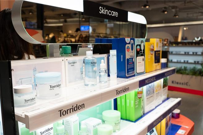 beautySTAGE美丽台引领美妆新趋势，锁定Z世代购物需求。（新光三越提供）