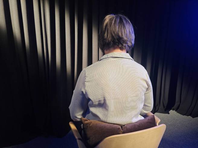 外界称死刑合宪形同「实质废死」，祖孙3代命案家属陈姓大姐首度发声。（记者游定刚拍摄）