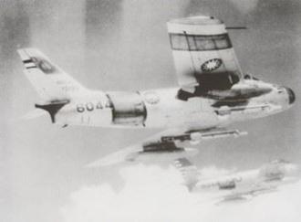 国军光荣战史温州空战 F-86首次以「响尾蛇」击落共机