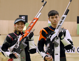 台北國際射擊大獎賽》姊弟檔宋諭婷、宋佳彥力射下金牌 首奪國際賽獎牌