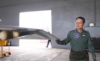  幻象戰機結束2周「天安特檢」  少將聯隊長率領同乘今早復飛