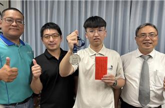 練到學校保全也來趕人 他獲國際技能競賽銀牌肯定