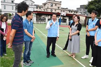 陳福海視察「將軍學校」 柏村國小推動全國首座長幼共融大樓