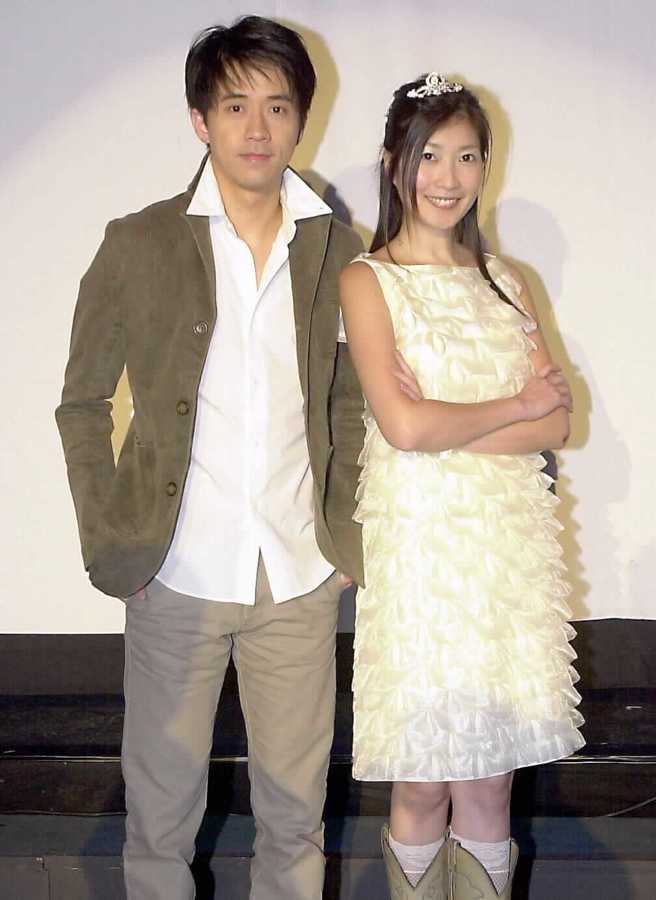 光良与黄嘉千2002年出席电影《爱情灵药》首映狂欢演唱派对。（图／中时资料照）