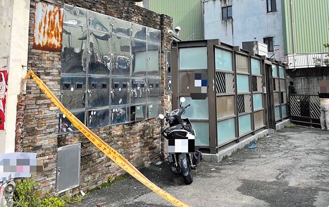 台中市霧峰區自強路某民宅23日發生1死2傷命案，詳細案情尚由檢警調查中。（民眾提供／潘虹恩台中傳真）