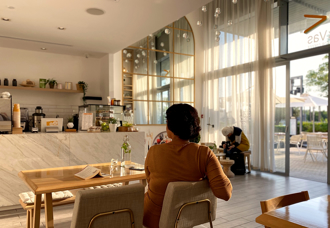 午後咖啡館、深夜書店、暮色河堤…10大城市心靈角落解放你的靈魂