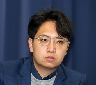 表決跑票被轟爆！  藍營「F4」羅廷瑋從政經歷一次看