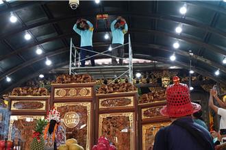 屏東東港迎王上樑 東隆宮化身王爺駐駕行館代天府