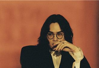 男歌手罹癌又自爆腫瘤復發　緊急入院淚崩「我很怕痛」