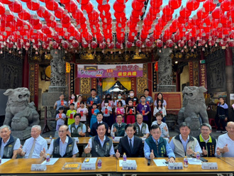 臺灣首廟天壇舉辦清寒學子獎學金頒獎典禮 916名學生獲獎助