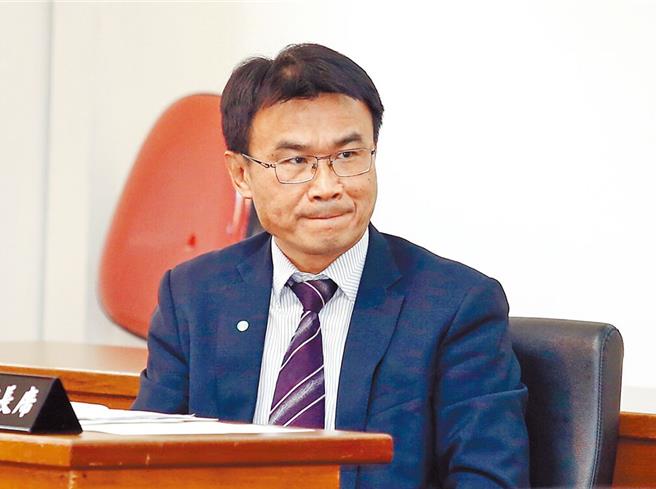 台北地檢署昨（24）日指揮法務部調查局台北市調查處偵辦超思雞蛋弊案，民眾黨立委張啓楷今（25）日說，若前農業部長陳吉仲、前中央畜產會董事長林聰賢都沒被約談，全民會對北檢有嚴厲譴責。（本報資料照片）