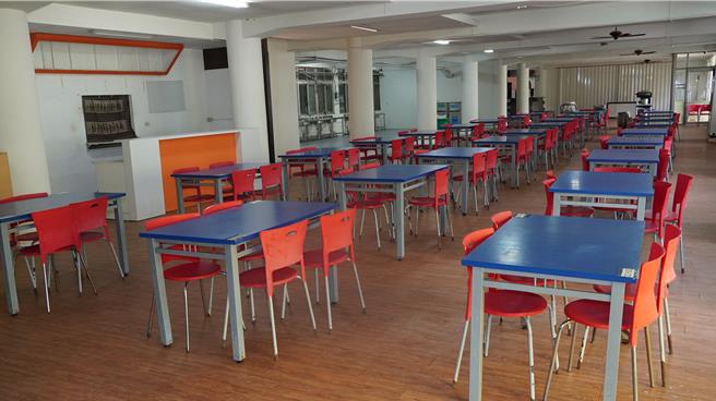 中信科大已整理出團膳用餐空間。（寶智華攝）