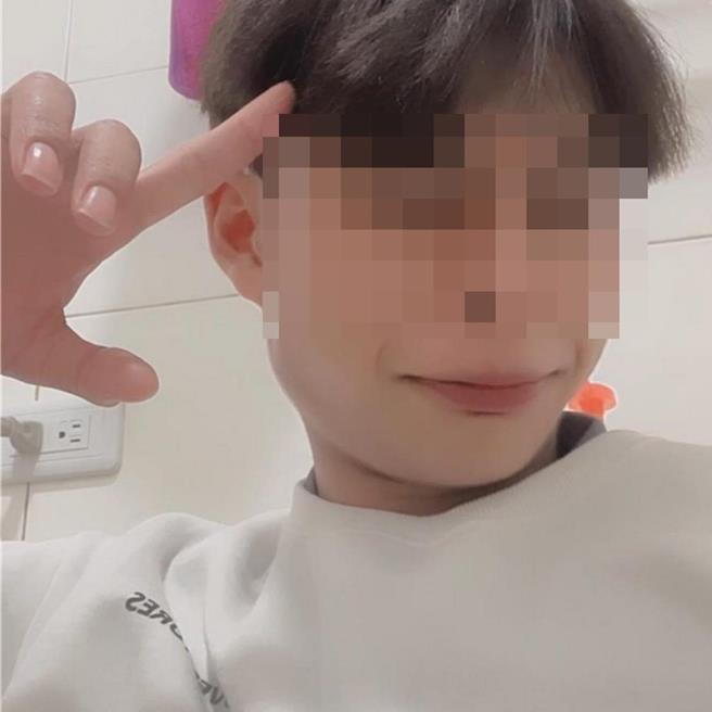 屏東縣阮姓高職生失聯多日，最後手機定位竟在緬甸，校方表示，阮姓少年長期缺曠課曾列為加強輔導。（家屬提供／羅琦文屏東傳真）