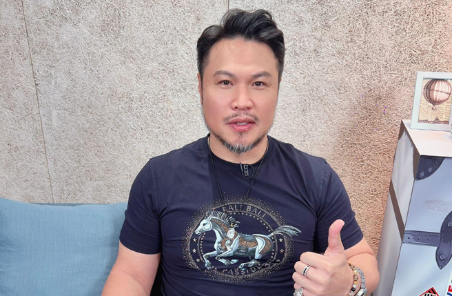 陈致远说他怀念兄弟象，连爱尔达体育台都看不下去发文大骂。（图／陈致远FB）