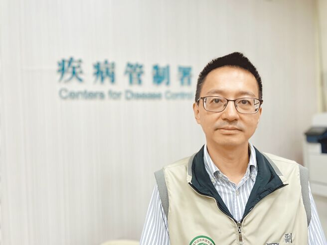 疾管署副署長羅一鈞表示，蝸牛小米粽事件人體檢驗結果出爐，11名個案均檢出托福松。（鄭郁蓁攝）