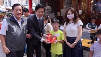 清寒獎學金一發30年！南市天壇捐助總額破億 今年再加碼