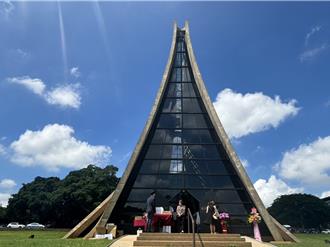 東海大學路思義教堂修復重啟 蔡明忠搶先預約金婚