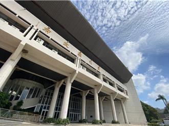 彰縣府大樓受近半世紀風吹雨打 10月將耐震補強、拉皮翻新