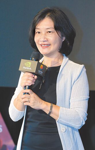 輝達邱麗孟：企業排斥AI 注定被淘汰