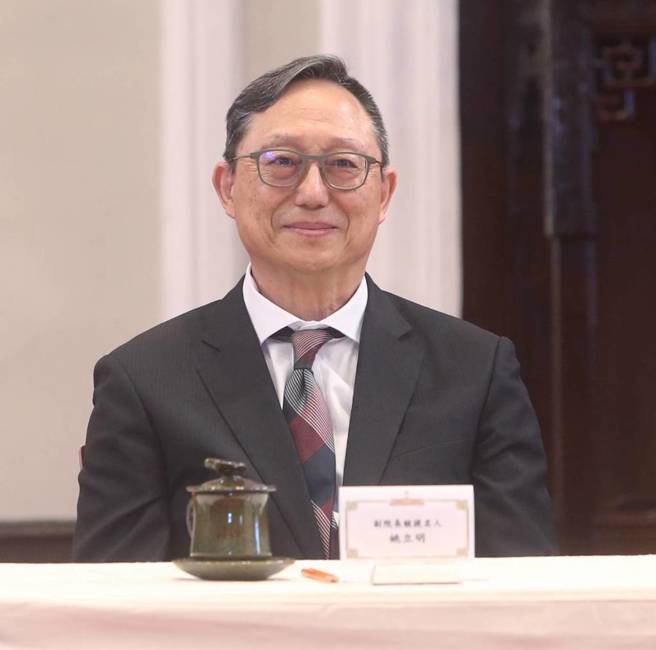 副總統蕭美琴8月30日在總統府主持「113年司法院正、副院長及大法官被提名人介紹記者會」，副院長提名人財團法人國會觀察文教基金會董事長姚立明（見圖）。（資料照，趙雙傑攝）