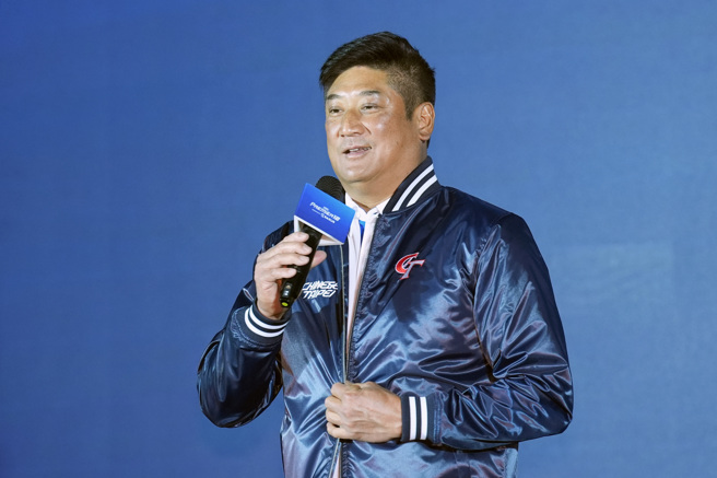 辜仲谅日前批评职棒拖累台湾棒球，引发论战。（图／报系资料照）