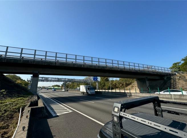 三线路跨桥将改建，后里区三线路将封路。（李京升摄）