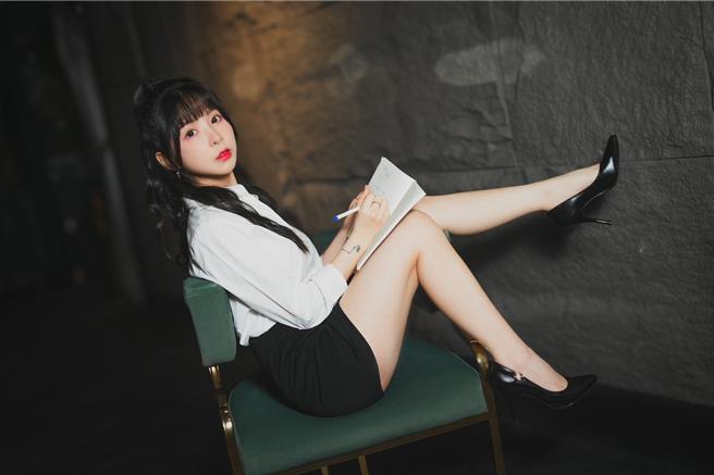 Tiny（胎尼）身材非常性感。（Nightco提供）