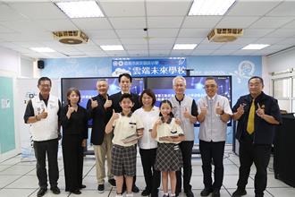 嘉市購入104台智慧互動屏 學生平板配比超全國平均