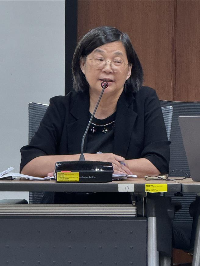 受惠于AI需求热络，国发会经济发展处处长邱秋莹表示，8月景气灯号转亮红灯。(洪凯音摄／洪凯音台北传真)