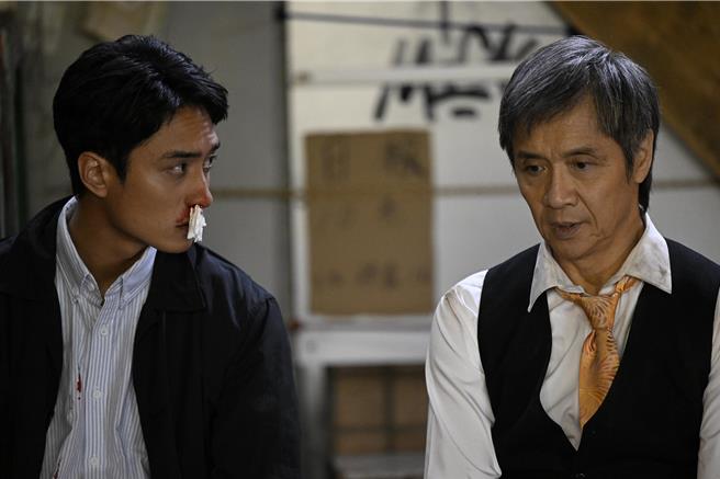 刘俊谦（左）和董玮在《武替道》中有多场对手戏。（华映娱乐提供）