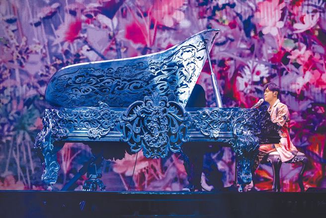 周杰倫24日宣布將於12月5日至8日唱進台北大巨蛋。（杰威爾音樂提供）