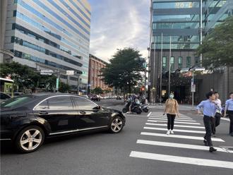 10月新制一次看 流感疫苗開打 「行人優先區」違規可罰3萬6